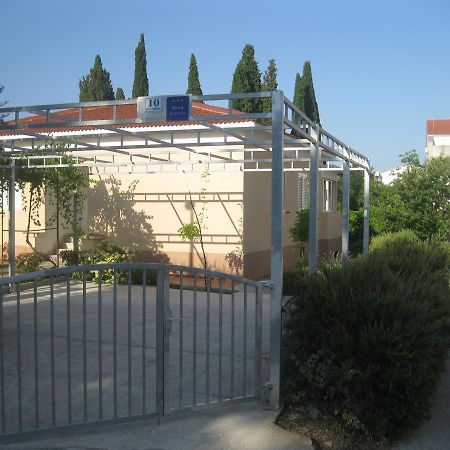 Apartments Radic Trogir Bagian luar foto